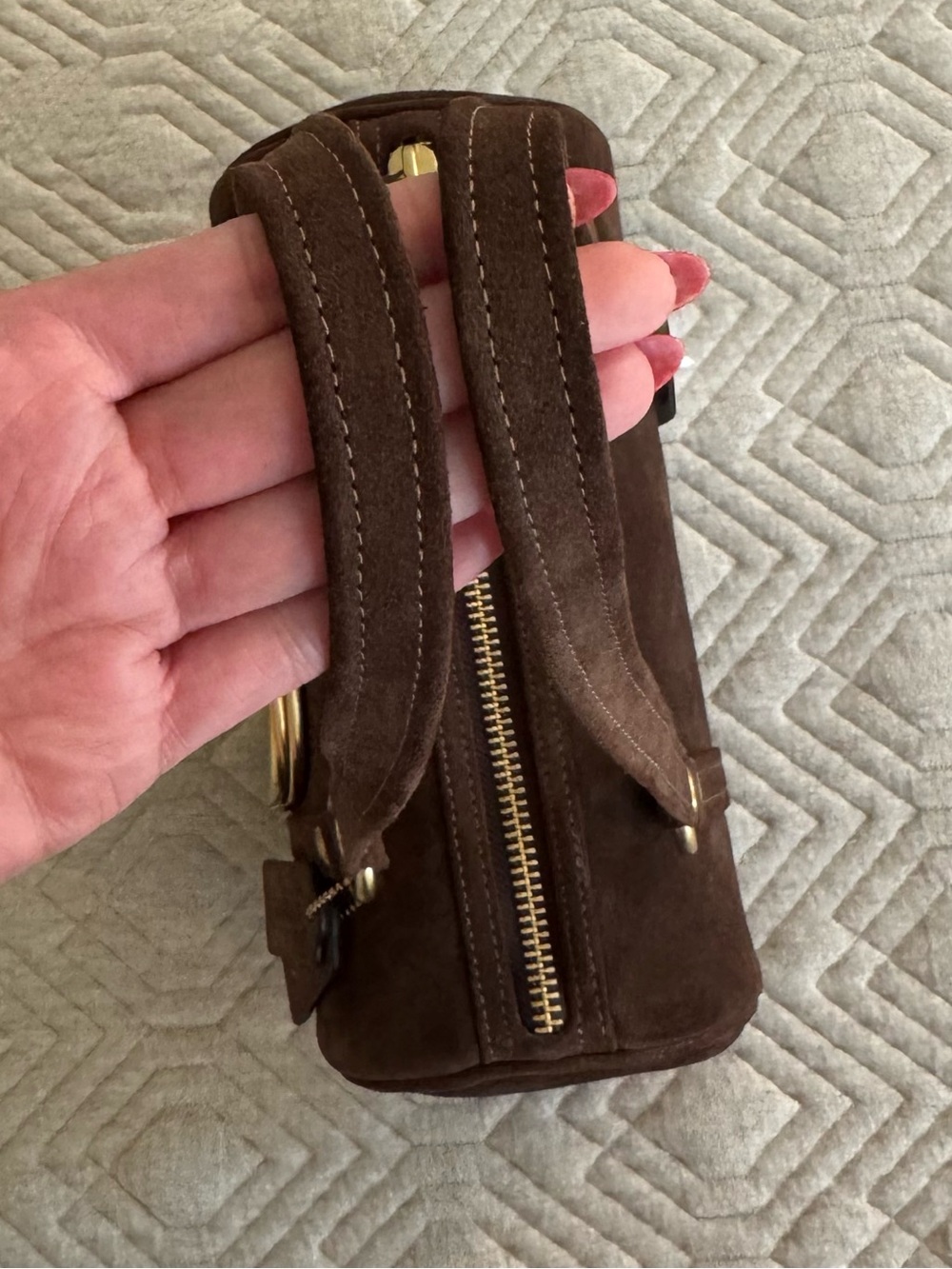 Coach Kisslock Barrel Bag 28 in Dark Chocolate Brown Suede with Brass Hardware - Picture 11 of 13